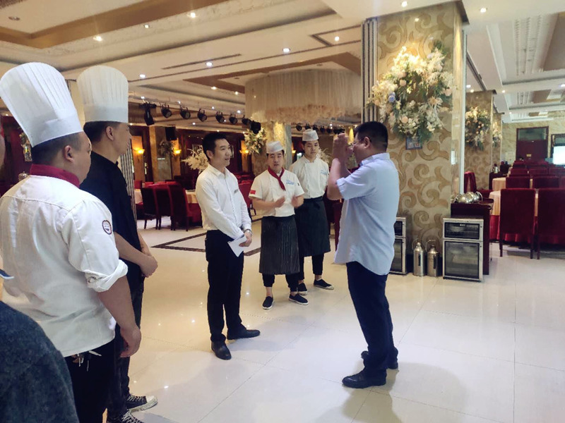 贏得客人好評(píng)    唯有“用心”服務(wù)